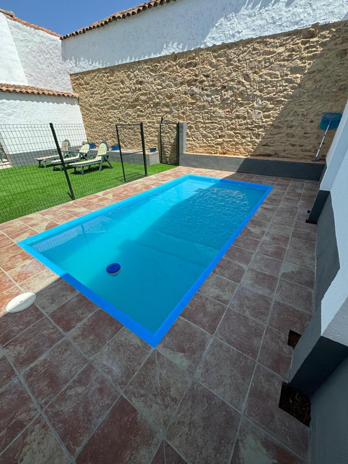 Casa Rural La Carriona Segura de León Εξωτερικό φωτογραφία
