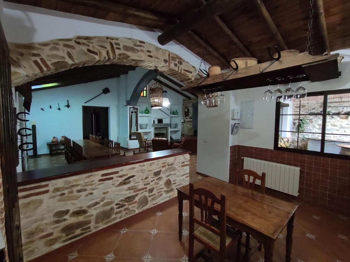 Casa Rural La Carriona Segura de León Εξωτερικό φωτογραφία